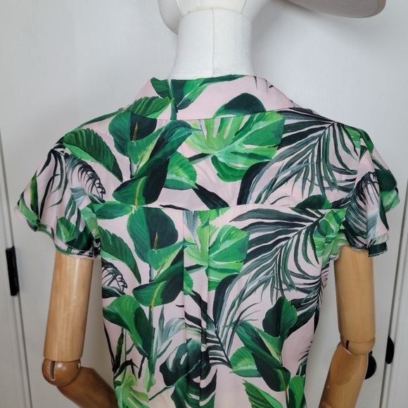 Alice + Olivia Tropical Leaf Print Resortwear Beach Summer Silk Blouse Size XL/L - Picture 11 of 13